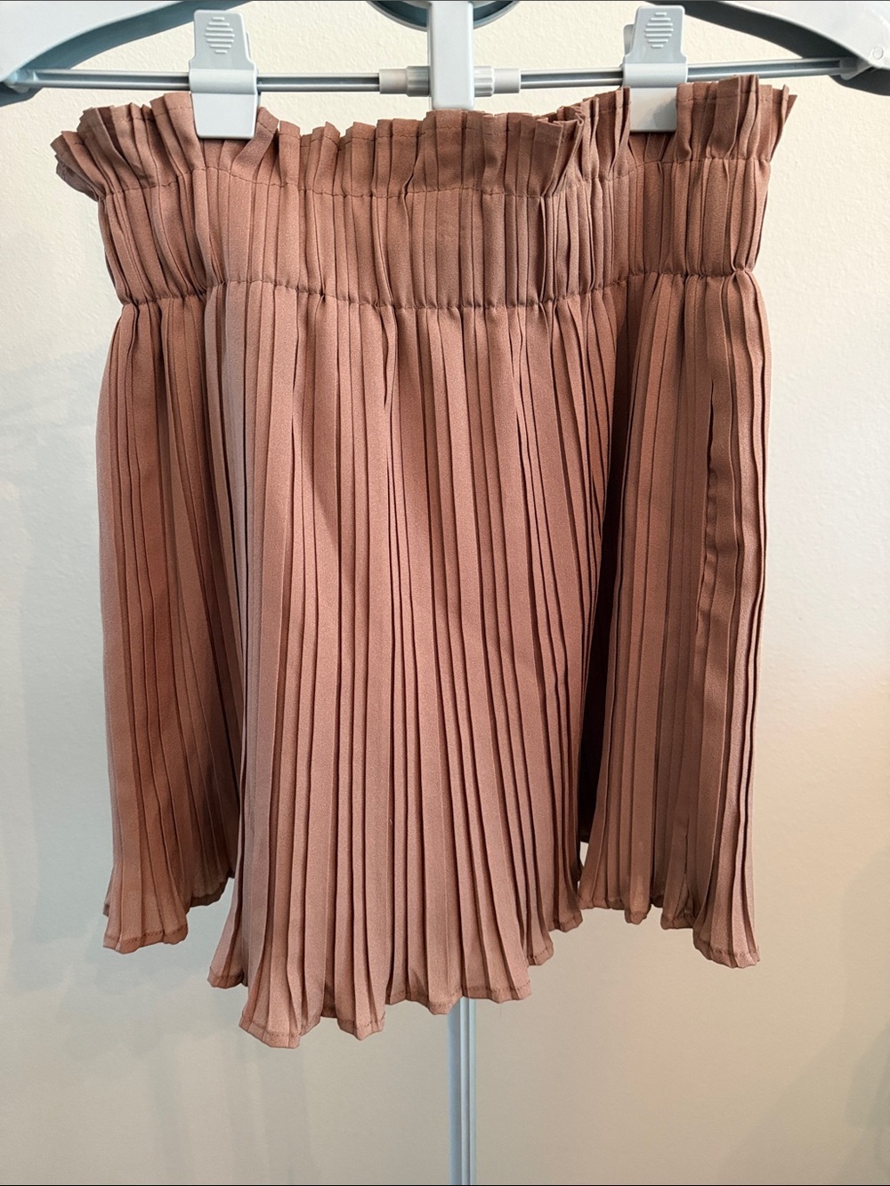 DO+BE Pleated Skater Skirt in Dusty Rose/ Taupe